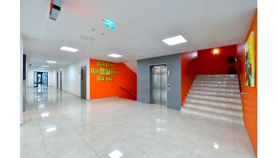 Sakarya Üniversitesi Vakıf Koleji Ortaokul Binası