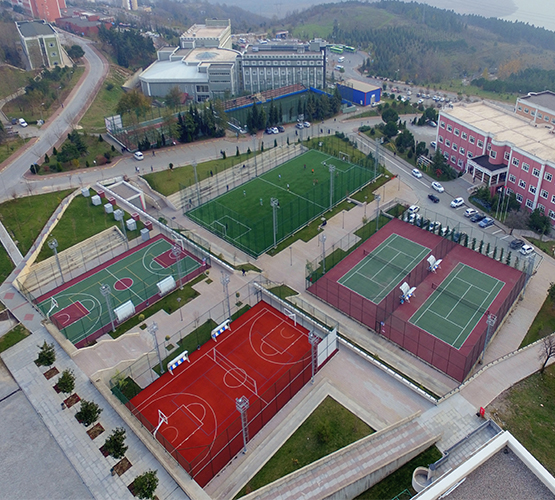 Sakarya Üniversitesi Açık Spor Tesisi